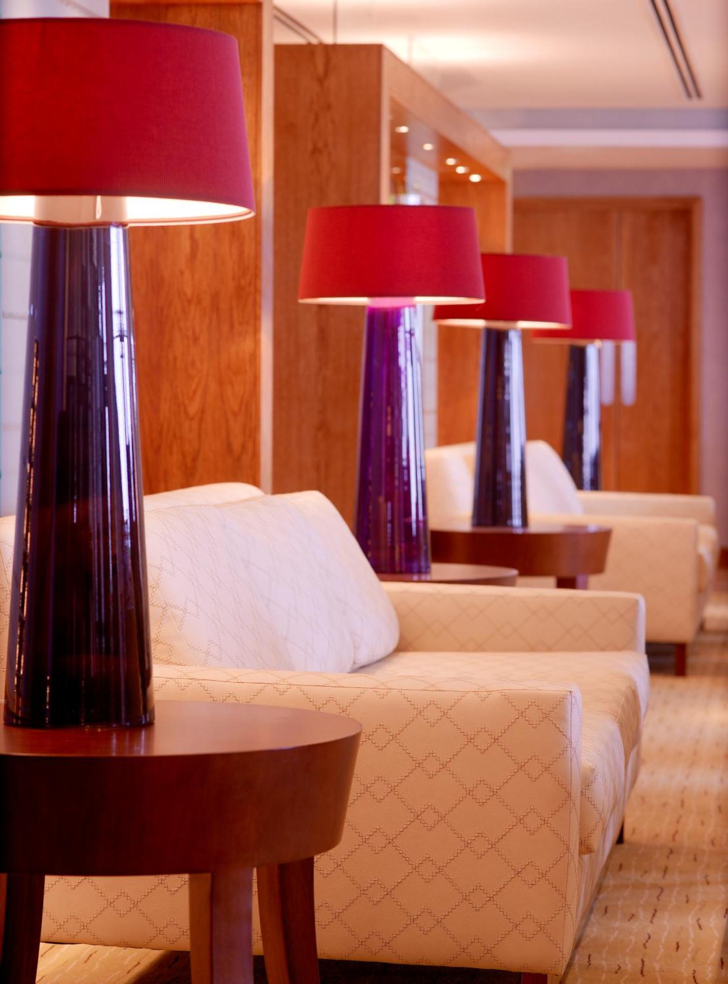 Aghadoe Heights Hotel & Spa Кілларні Екстер'єр фото The interior of the lounge
