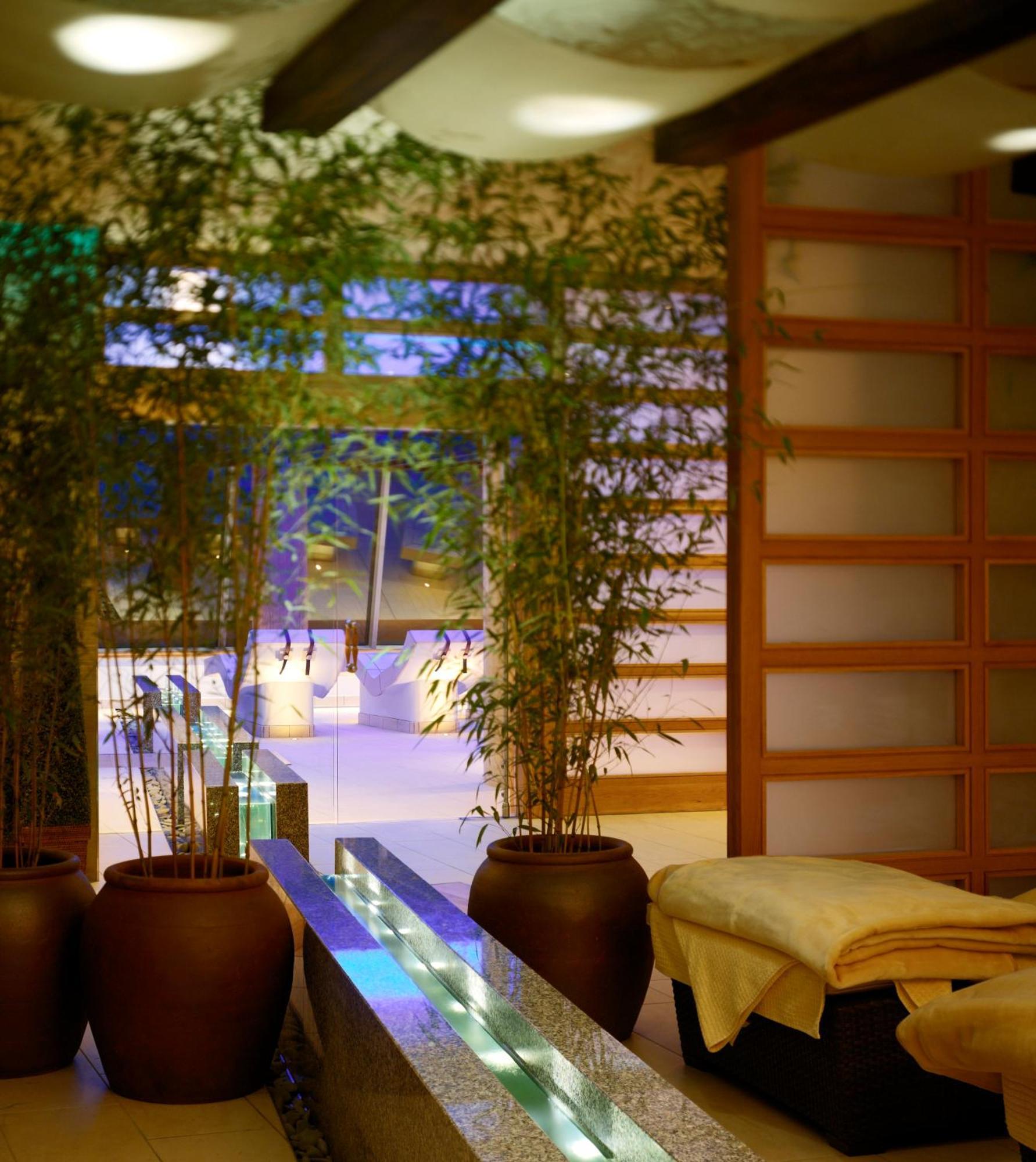 Aghadoe Heights Hotel & Spa Кілларні Номер фото The spa at the Mandarin Oriental, Munich